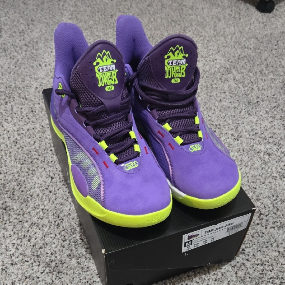 361 degrees Team Joker Purple & Neon Green Men's Athletic Shoes